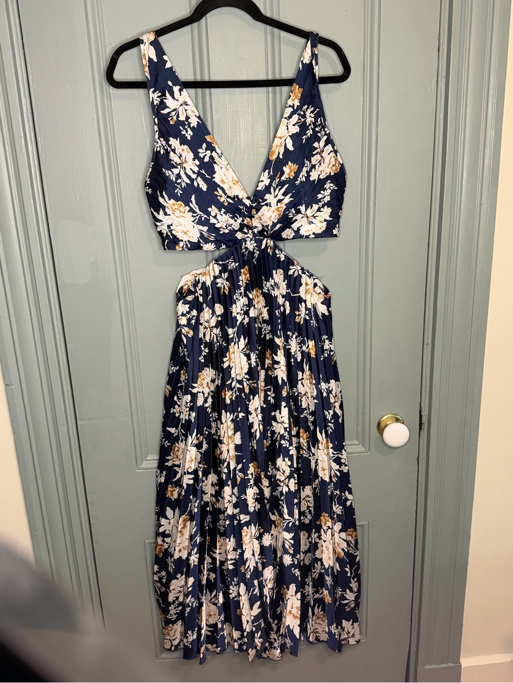 Abercrombie & Fitch Navy Floral Cutout Maxi with Cream and Tan Blooms